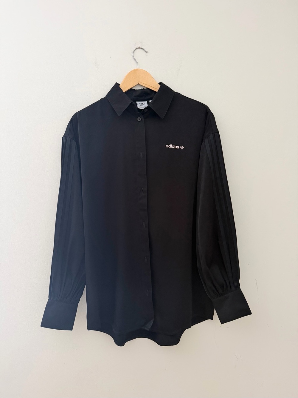 ADIDAS NWT black satin long sleeve button down 3 stripe shirt M